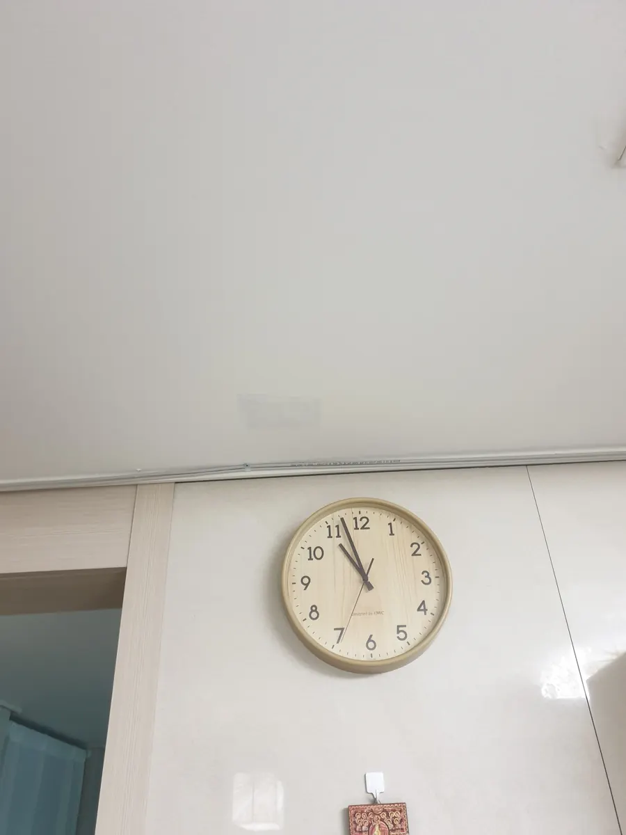 천장 구멍 도배 — 벽지복구 빛가람